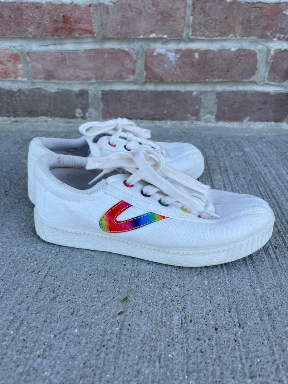 TRETORN “Rainbow” Nylite Plus Canvas Kid Sneakers Size 13